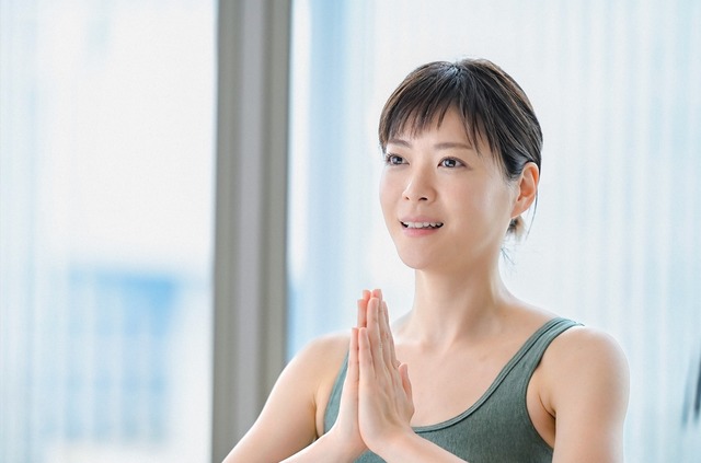 じぞ恋7話の上野樹里のバッグとワンピースのブランドは Brilliant Eggs